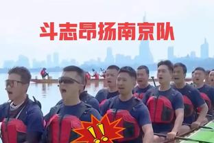 小心被biu！小伙假装中东人到篮球场丢下黑包 打球的全跑了？